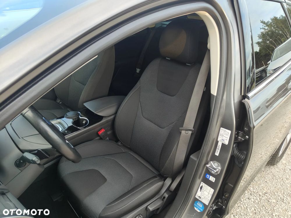 Ford Mondeo - 31