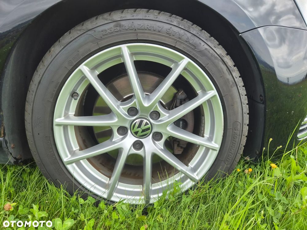 Volkswagen Passat 2.0 TDI Comfortline DSG - 13