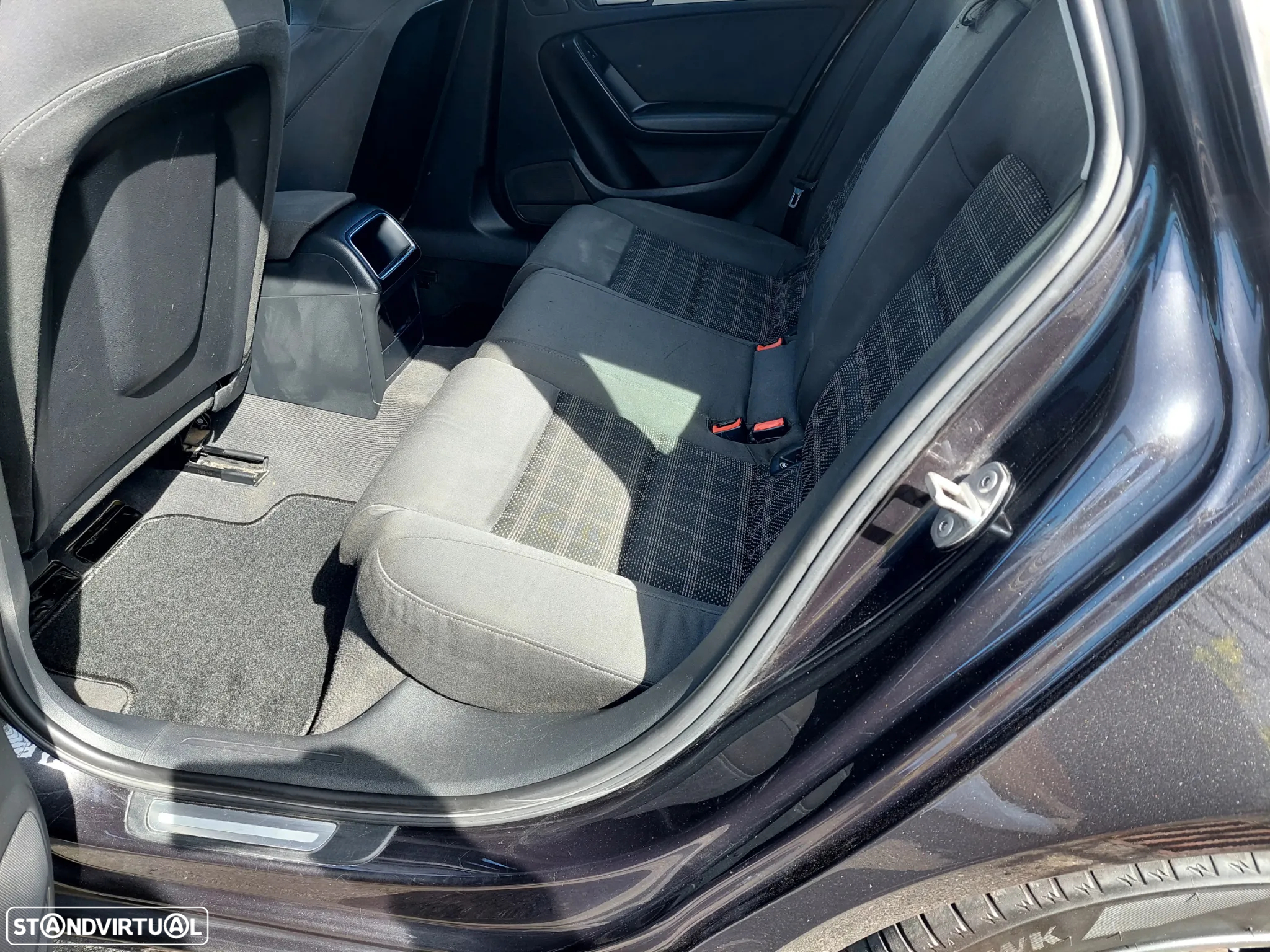Audi A4 Avant 2.0 TDI - 14