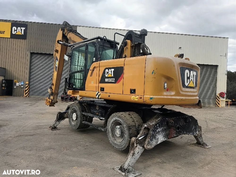 Caterpillar CAT MH 3022 D Excavator pe roți - 2