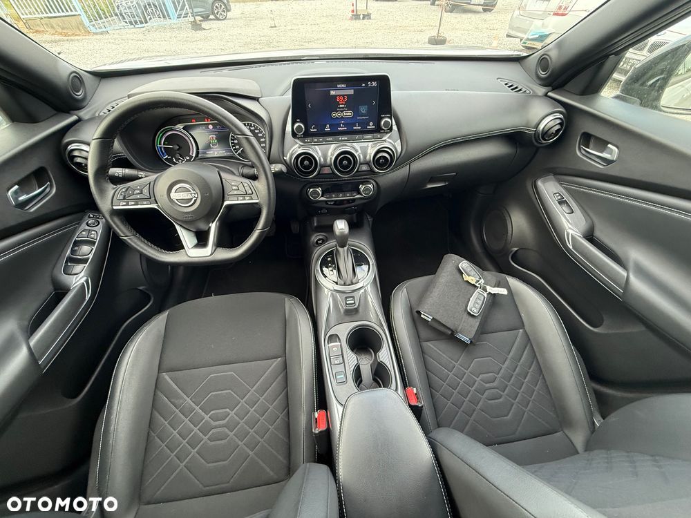 Nissan Juke 1.6 Hybrid 4AMT Tekna - 18