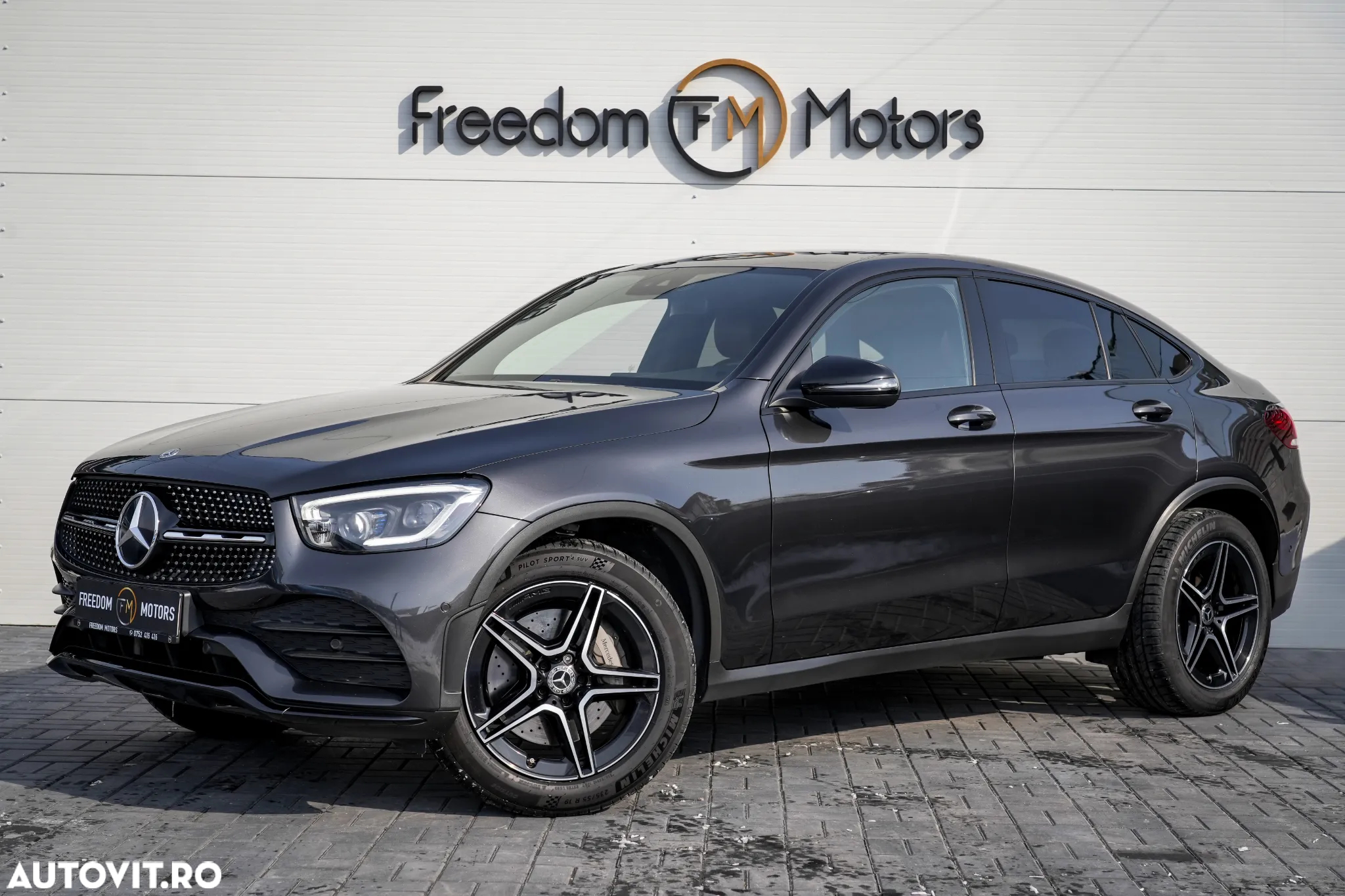 Mercedes-Benz GLC Coupe 220 d 4Matic 9G-TRONIC AMG Line Plus - 4