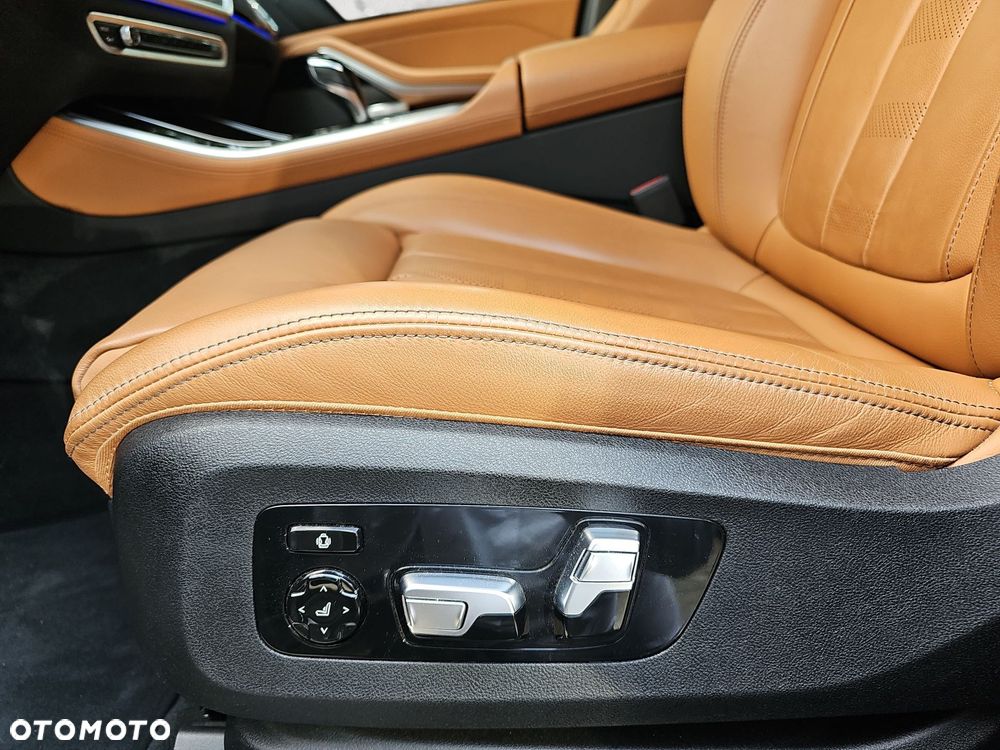 BMW X5 - 25