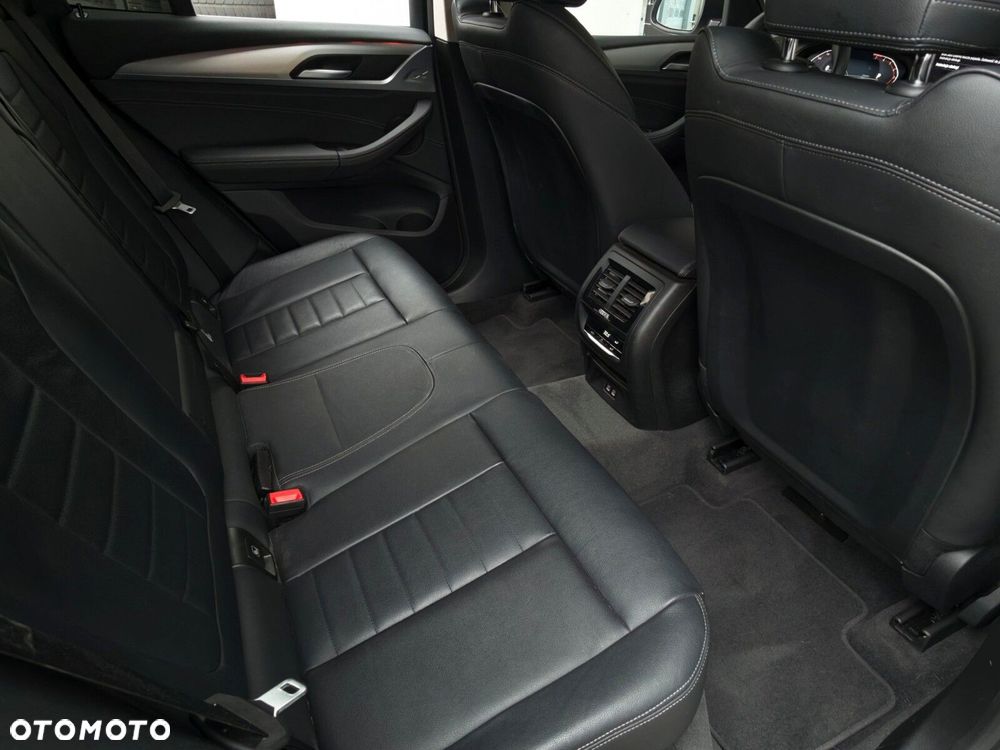 BMW X3 xDrive30i mHEV sport - 18