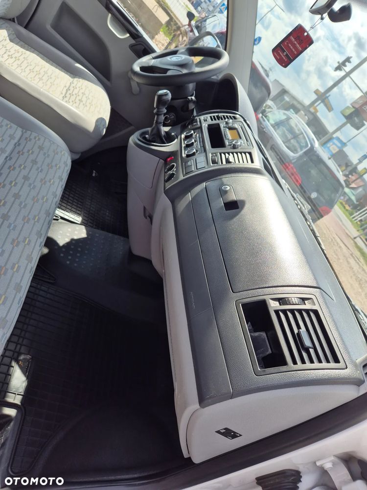 Volkswagen Transporter L2H1 Mixt - 26