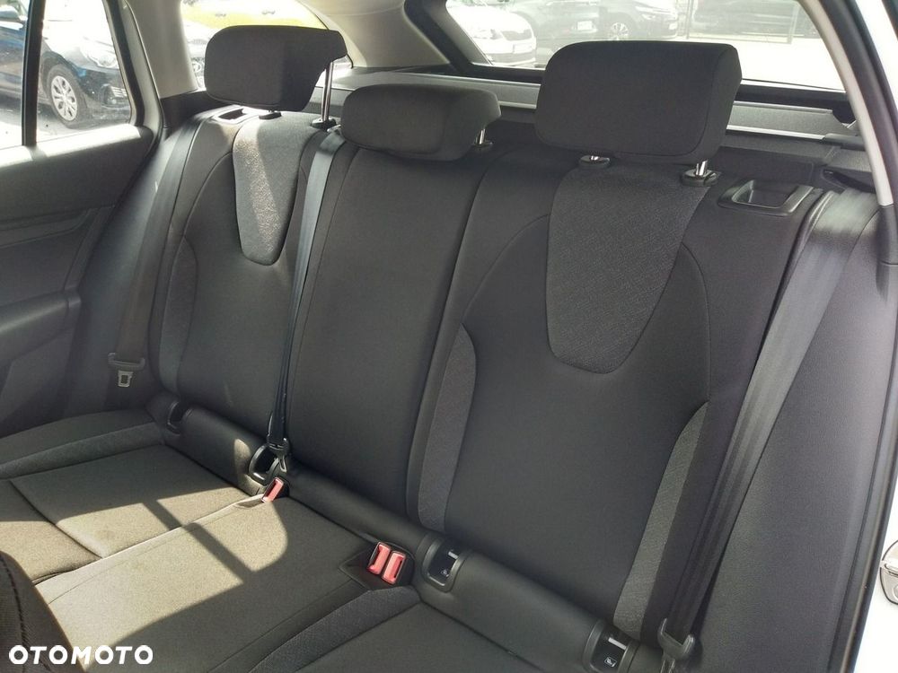 Skoda Octavia 1.5 TSI Essence - 23