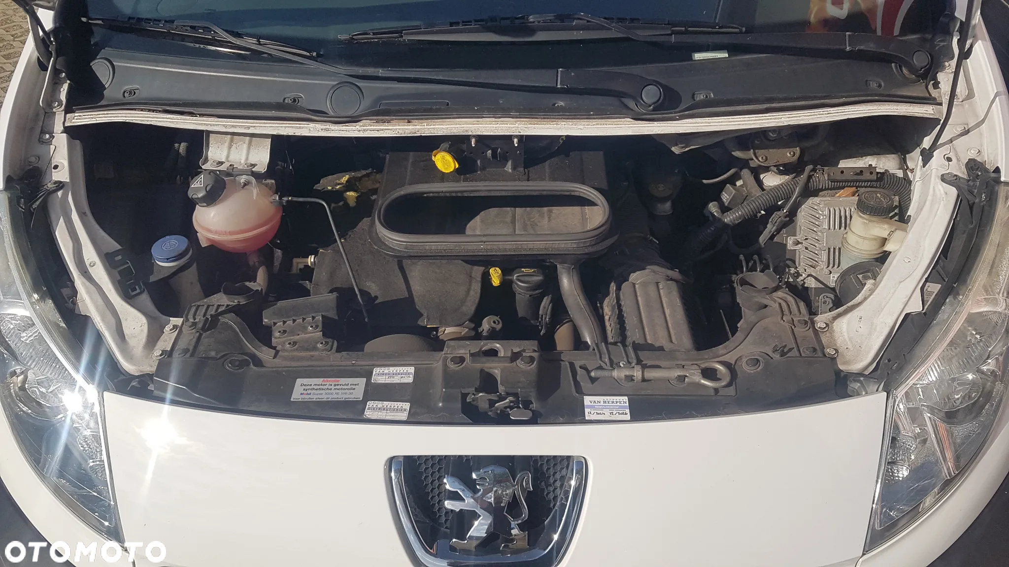 Peugeot EXPERT L1H1 2.0 HDIF - 16