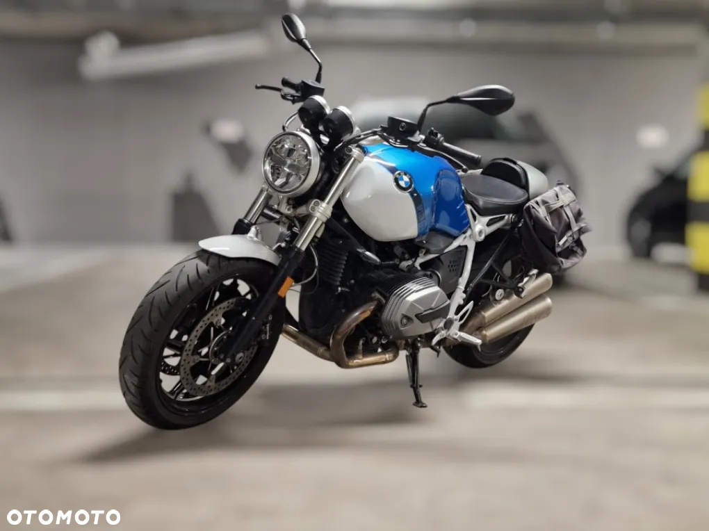 BMW R - 7
