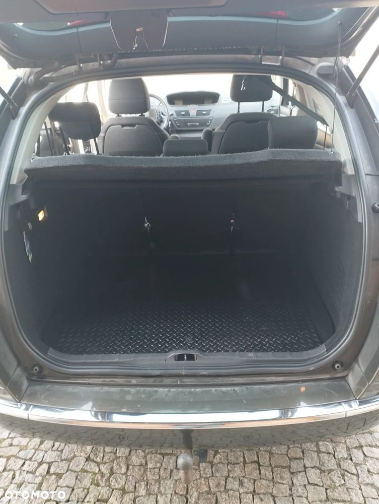 Citroën C4 Picasso - 9