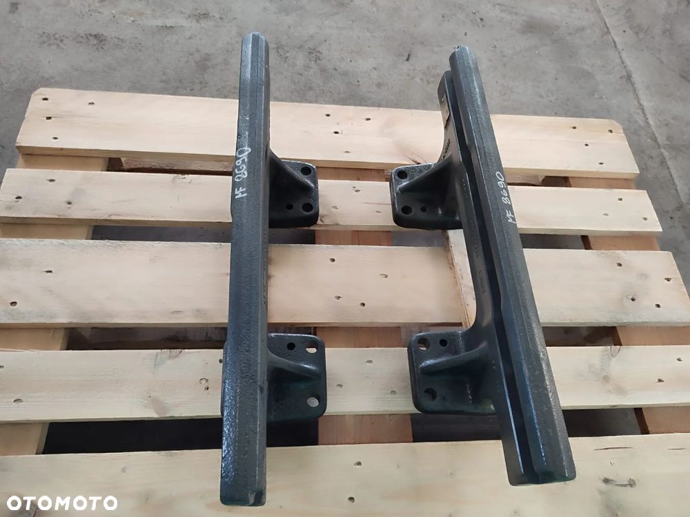 Listwa zaczepu  816500060022  AGCO Massey Ferguson 8690 - 8