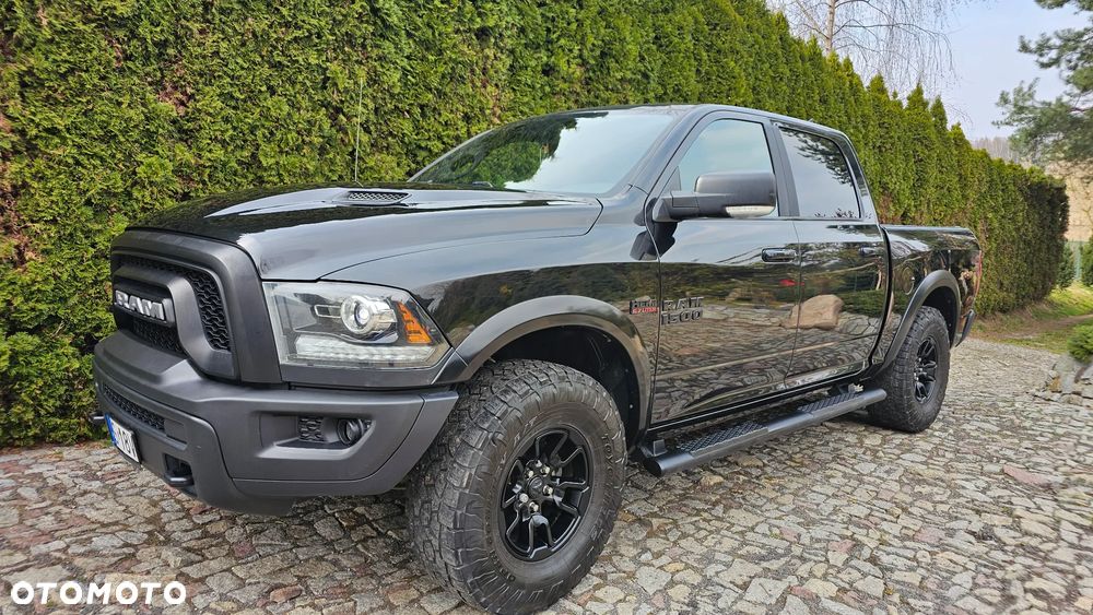 Dodge RAM - 1