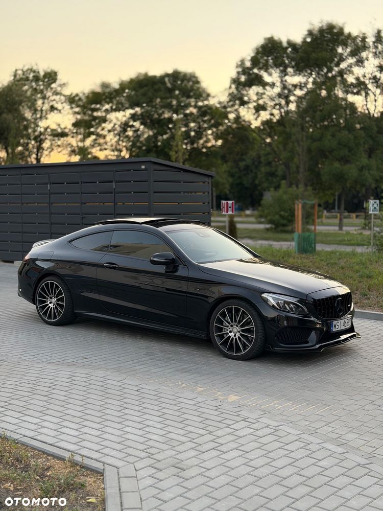 Mercedes-Benz Klasa C AMG 43 4-Matic - 3
