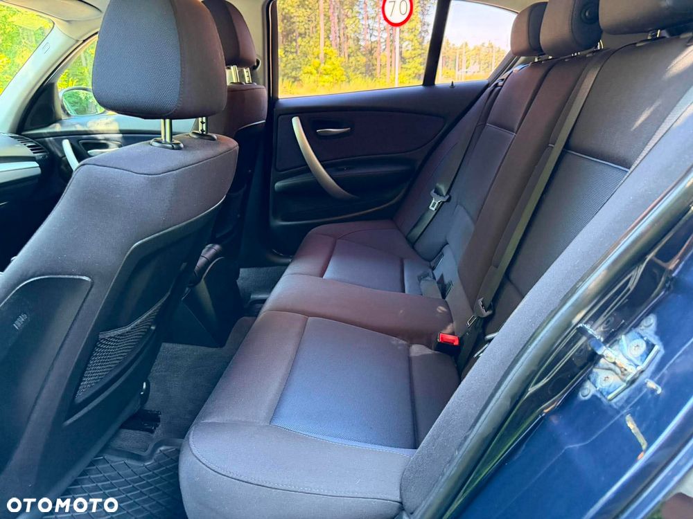 BMW Seria 1 116i - 21