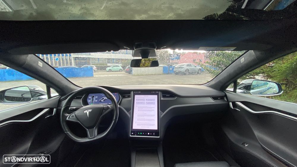 Tesla Model S 75D - 24