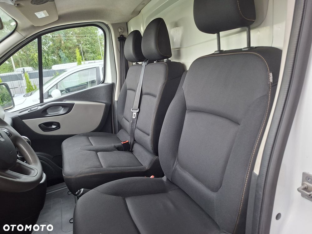Renault Trafic - 10