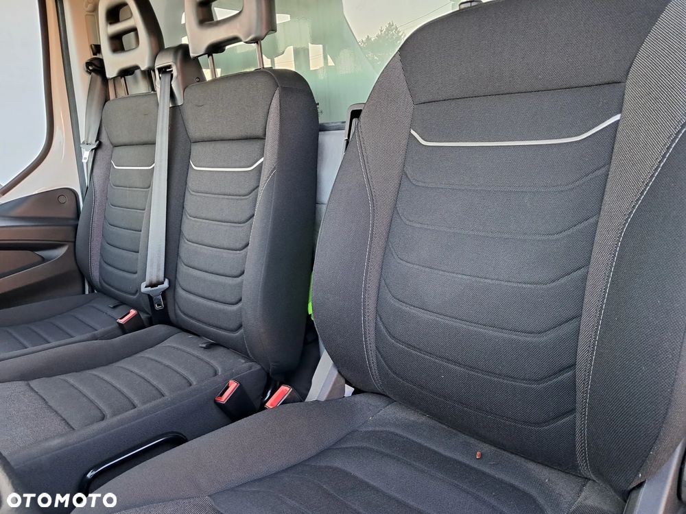 Iveco Daily 72C180 Kontener + Winda 1 Tona Salon Polska - 15