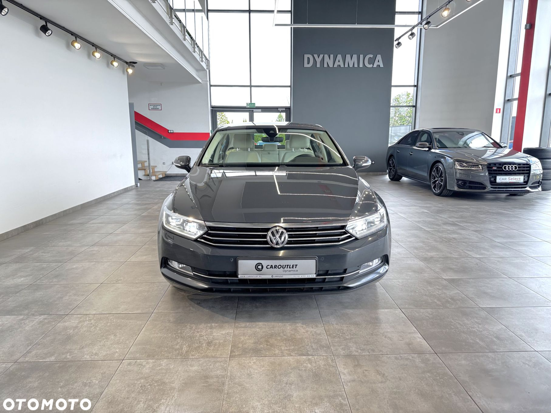 Volkswagen Passat - 4