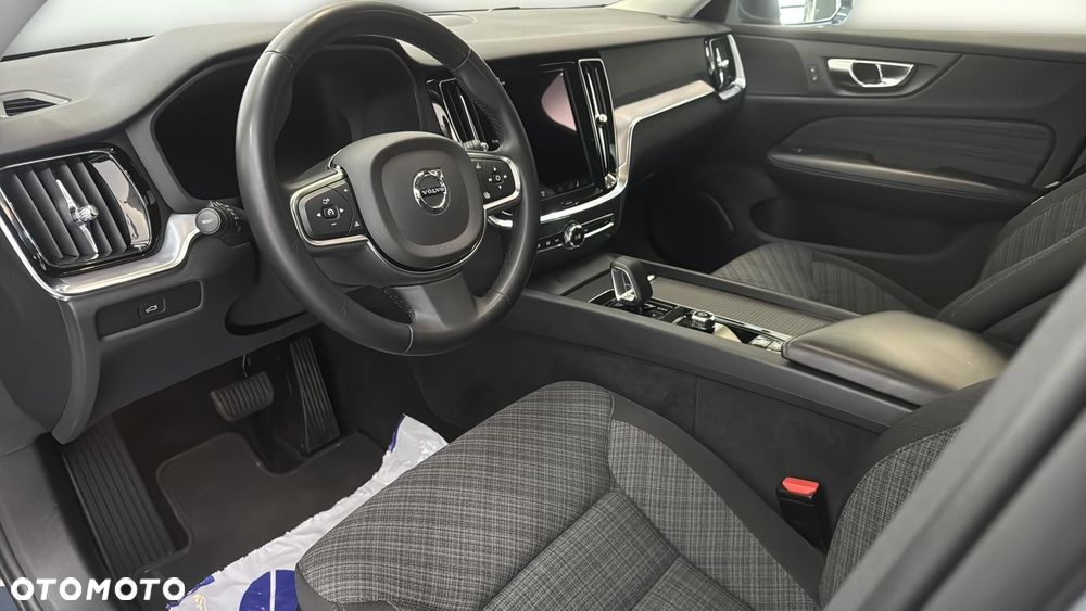 Volvo V60 B3 B Core - 10