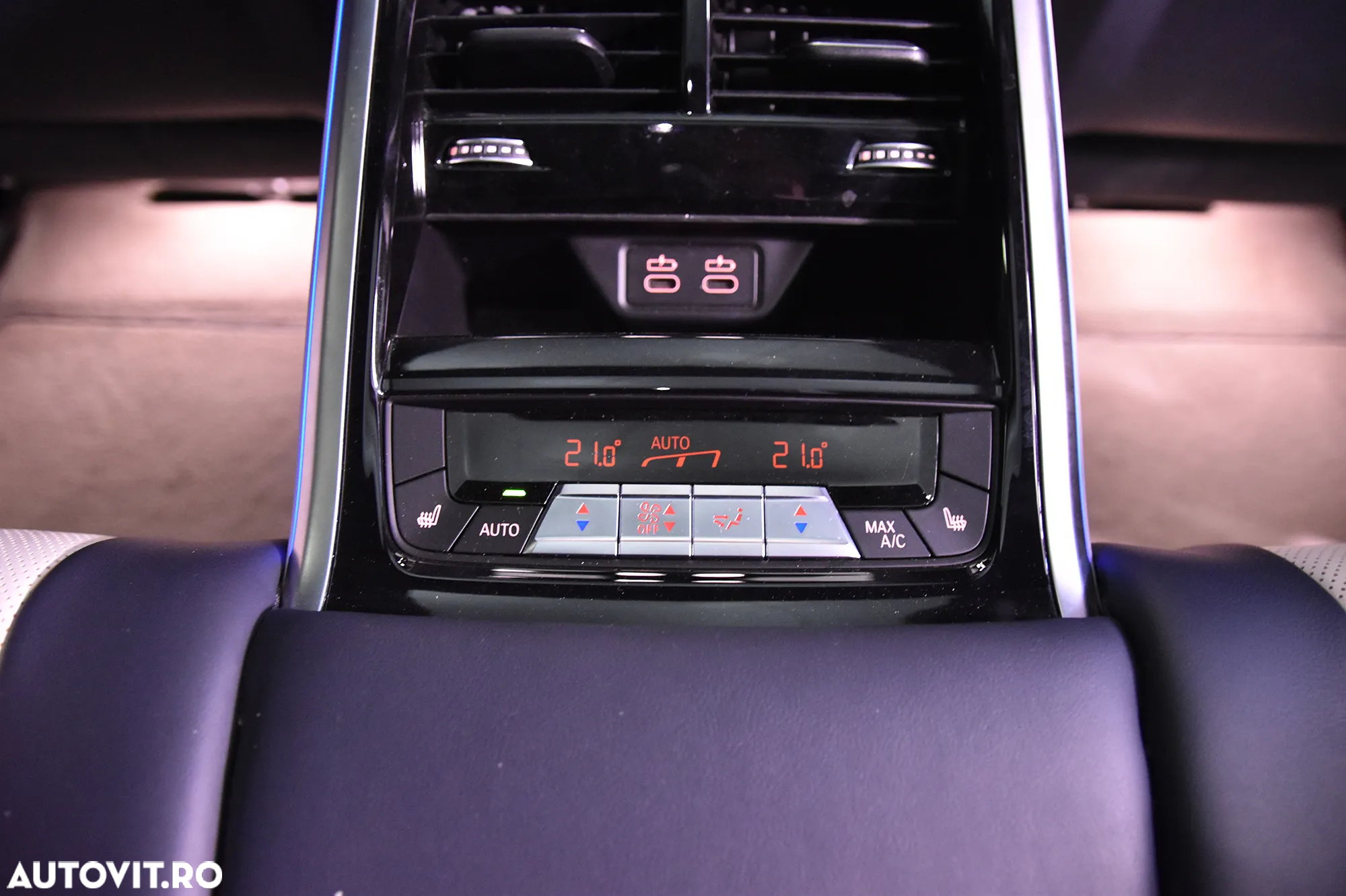 BMW M8 M850i xDrive AT - 25