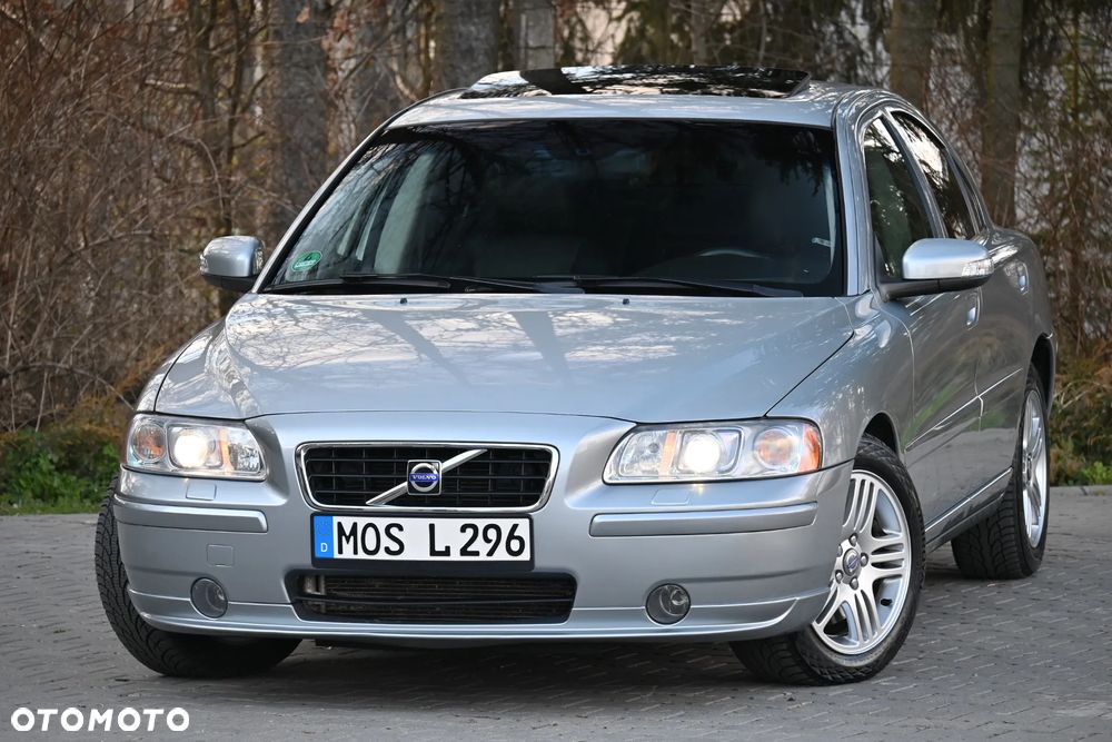 Volvo S60 2.4D5 Momentum - 8