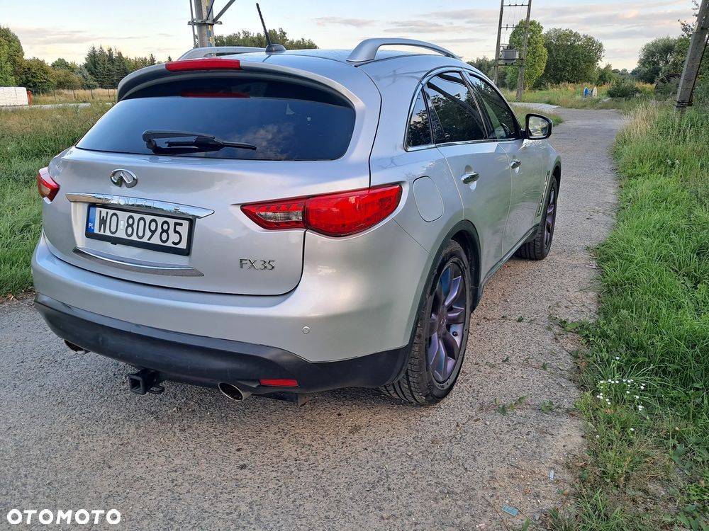 Infiniti FX FX35 AWD - 3