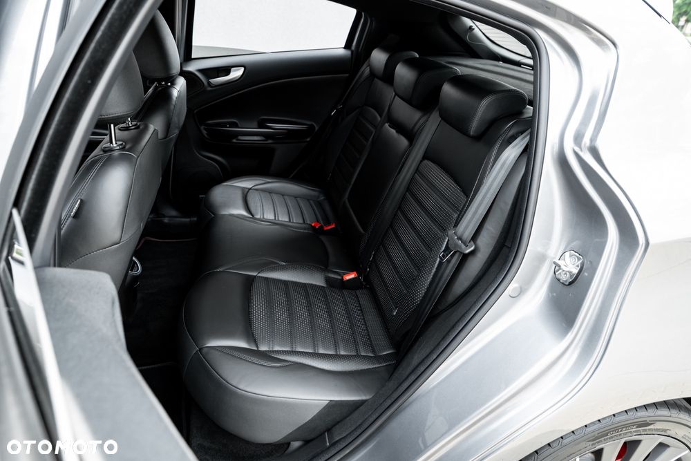 Alfa Romeo Giulietta 1.4 TB MultiAir Sport TCT - 29