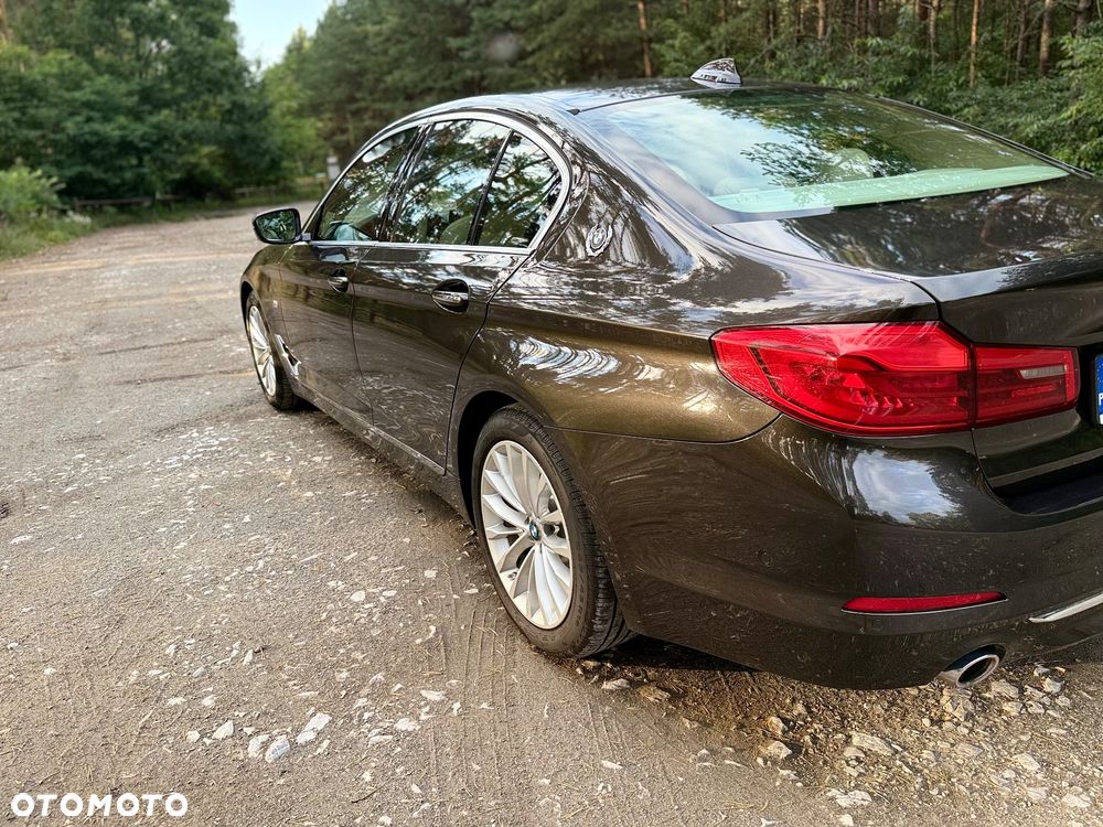 BMW Seria 5 520d xDrive Luxury Line - 6