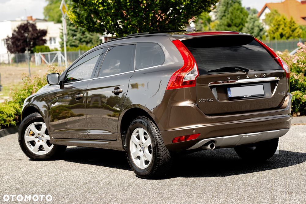 Volvo XC 60 D3 Drive-E Momentum - 13
