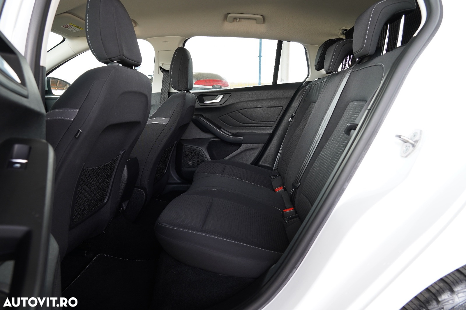 Ford Focus 1.5 EcoBlue Start-Stopp-System Aut. COOL&CONNECT DESIGN - 20