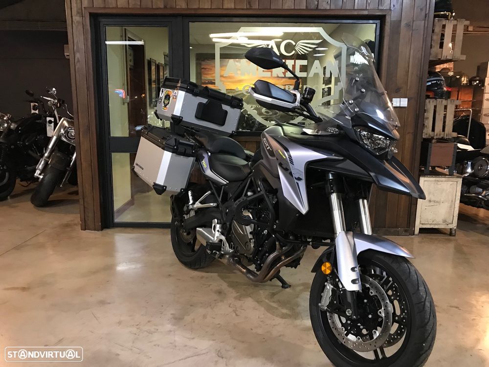 QJ Motor SRT 700 Muitos Extras. GPS. Poucos kms. - 9