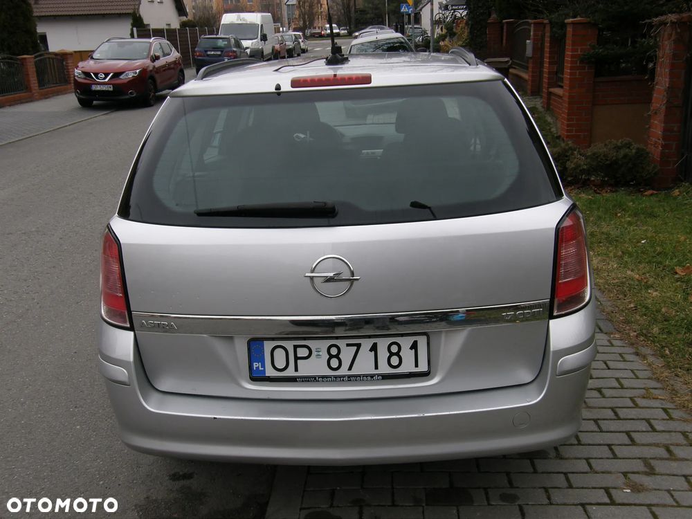 Opel Astra 1.7 CDTI Cosmo - 2