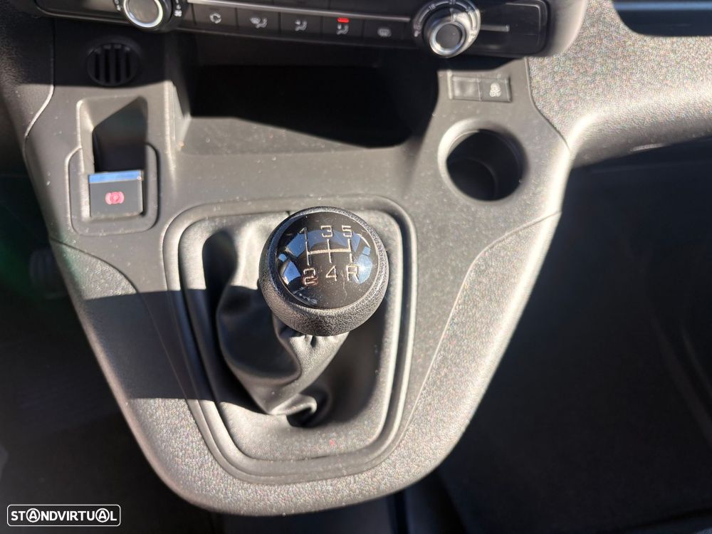 Peugeot Partner 1.5 BlueHDi Pro Standard - 27