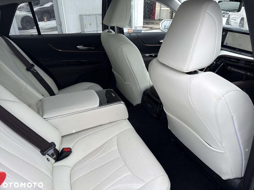 Toyota Mirai Executive - 9
