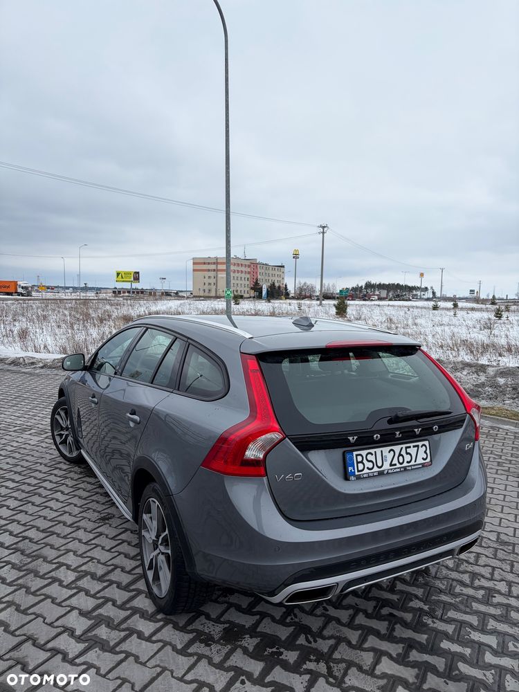 Volvo V60 Cross Country D4 Summum - 8