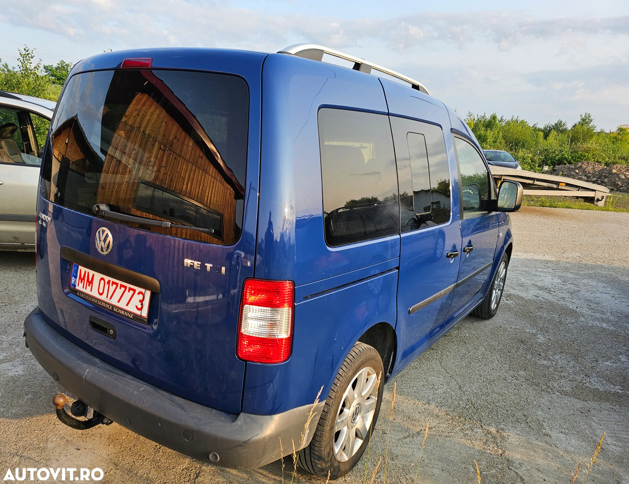 Volkswagen Caddy - 5