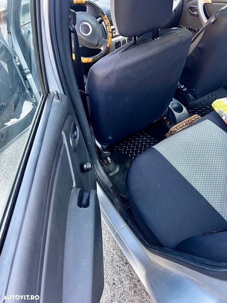 Dacia Logan 1.4 MPI - 10
