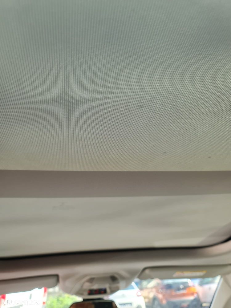 Citroën C5 Aircross 1.6 PureTech S&S EAT8 Shine - 32