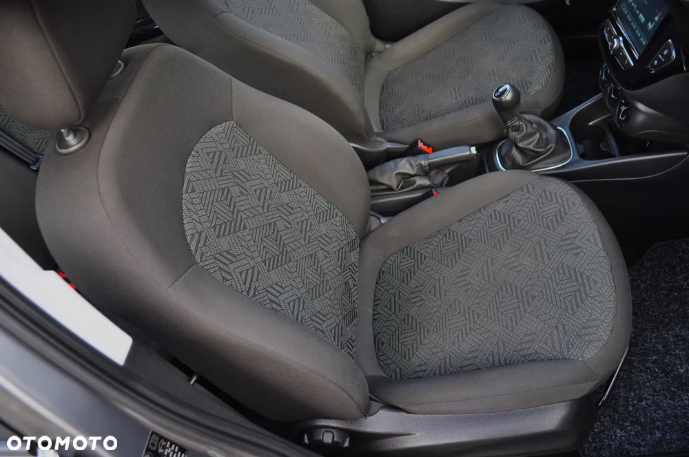 Opel Corsa 1.4 Innovation - 24