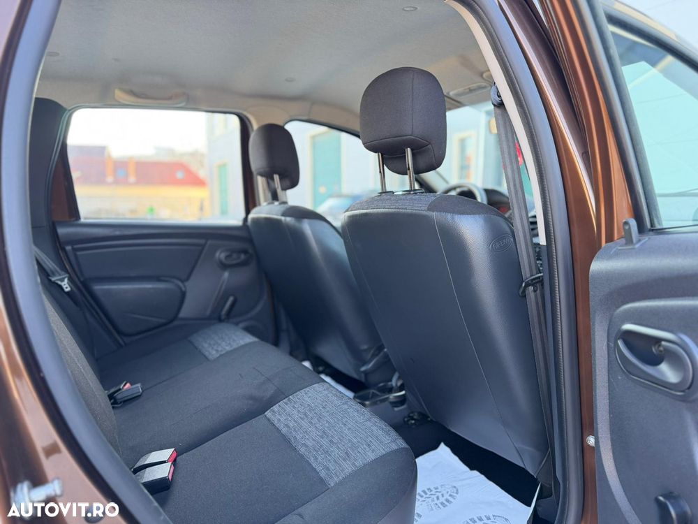 Dacia Duster dCi 110 FAP 4x2 Laureate - 7
