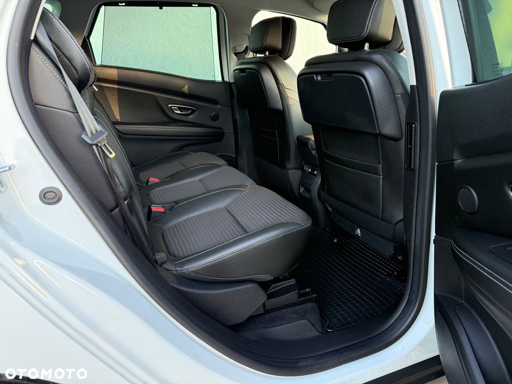 Renault Scenic Energy TCe 130 S&S Bose Edition - 22