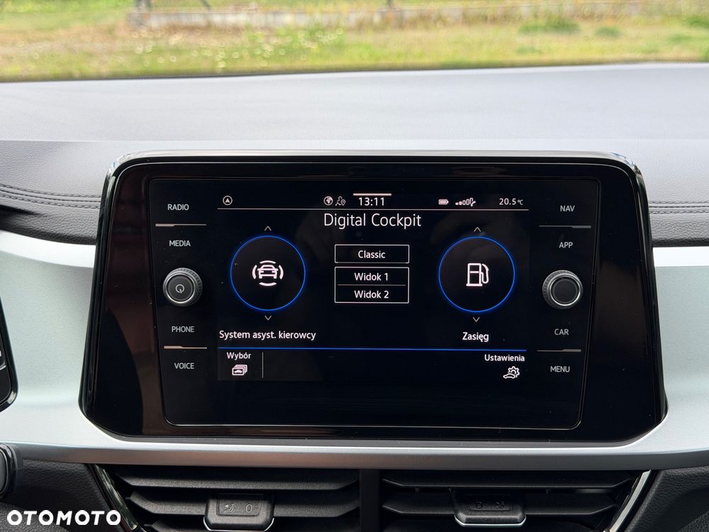 Volkswagen T-Roc 1.5 TSI Life Plus DSG - 29