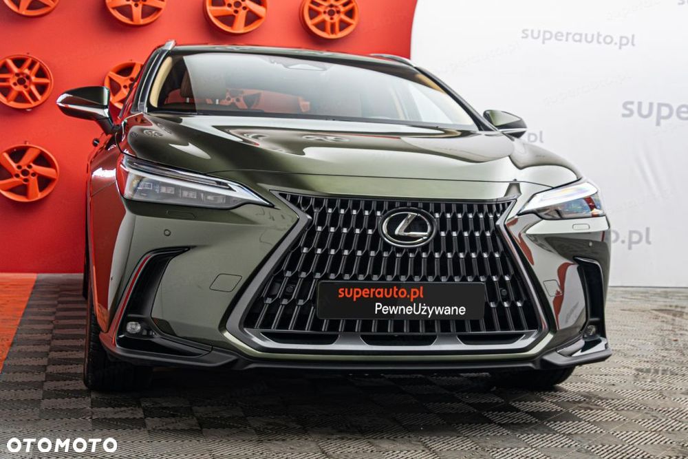 Lexus NX 350h Prestige AWD - 25
