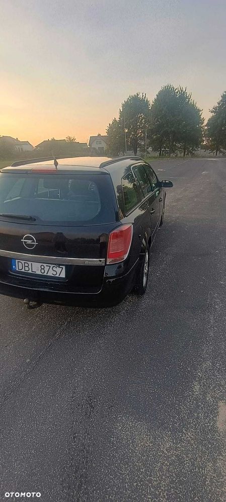 Opel Astra 2006 photo 4