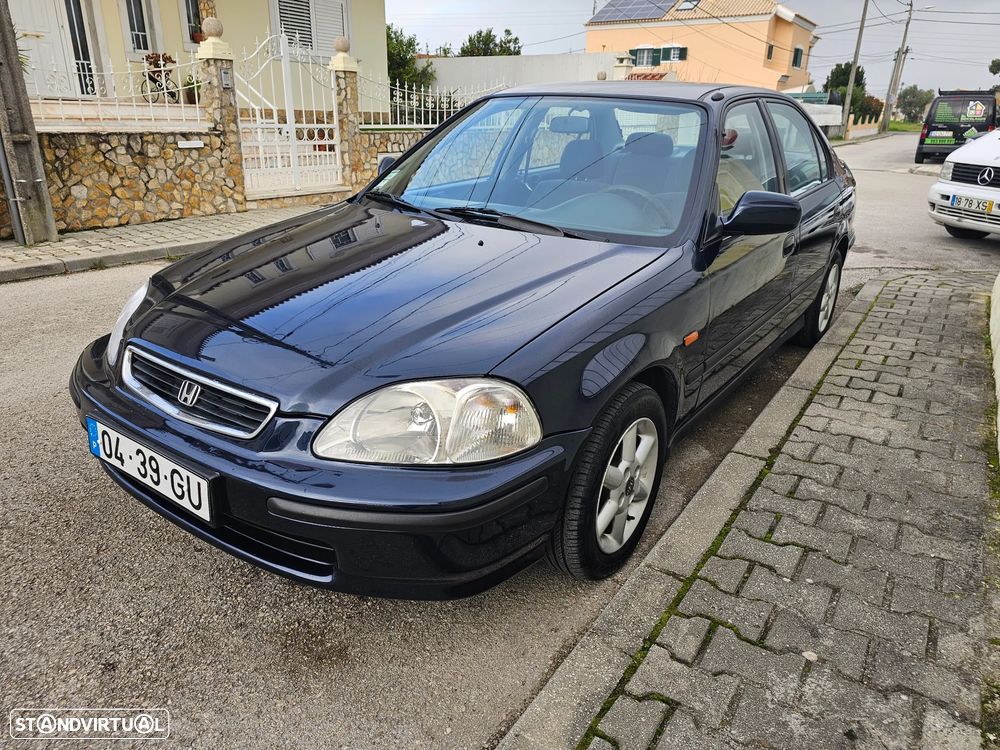 Honda Civic 1.5i LS - 9