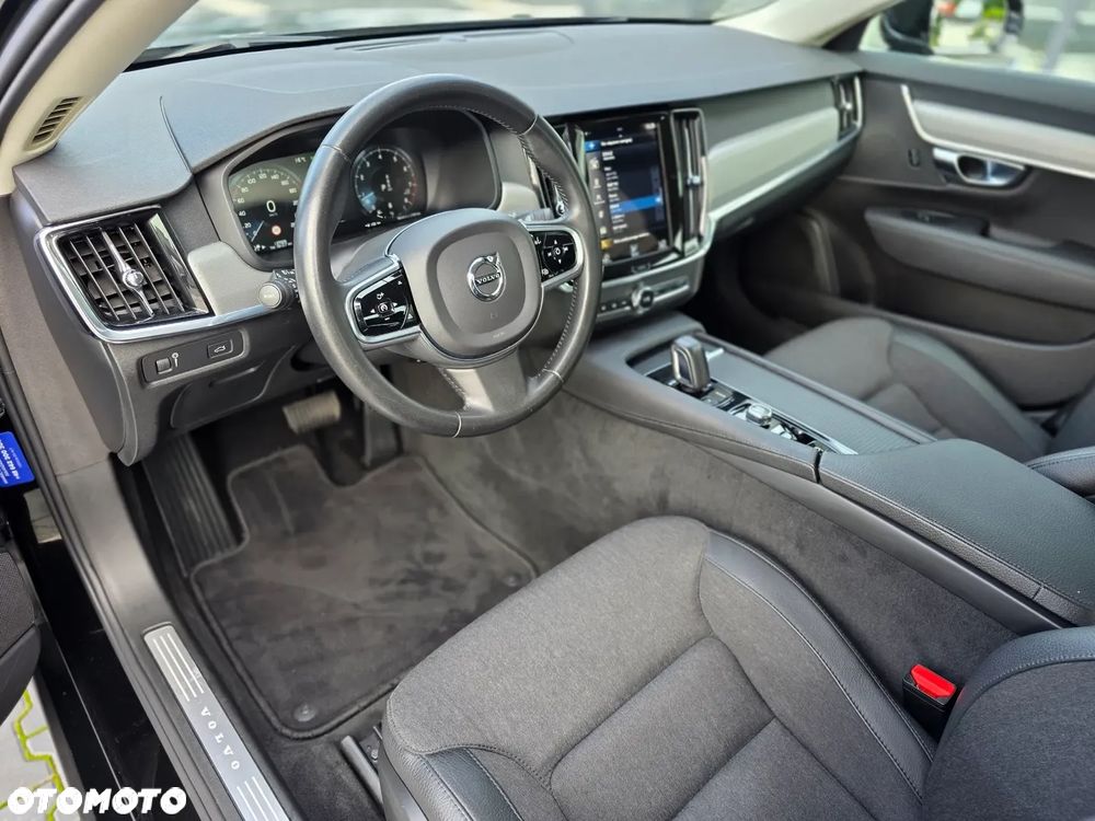 Volvo S90 T4 Momentum Pro - 14