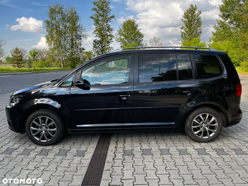 Volkswagen Touran 1.6 TDI DPF BlueMot Comfortline - 3