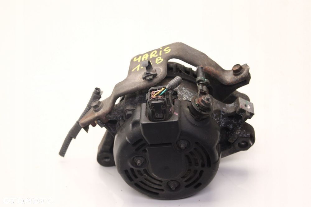 toyota yaris ii 1.3 1.33 b 05r- alternator 27060-0y030 - 3