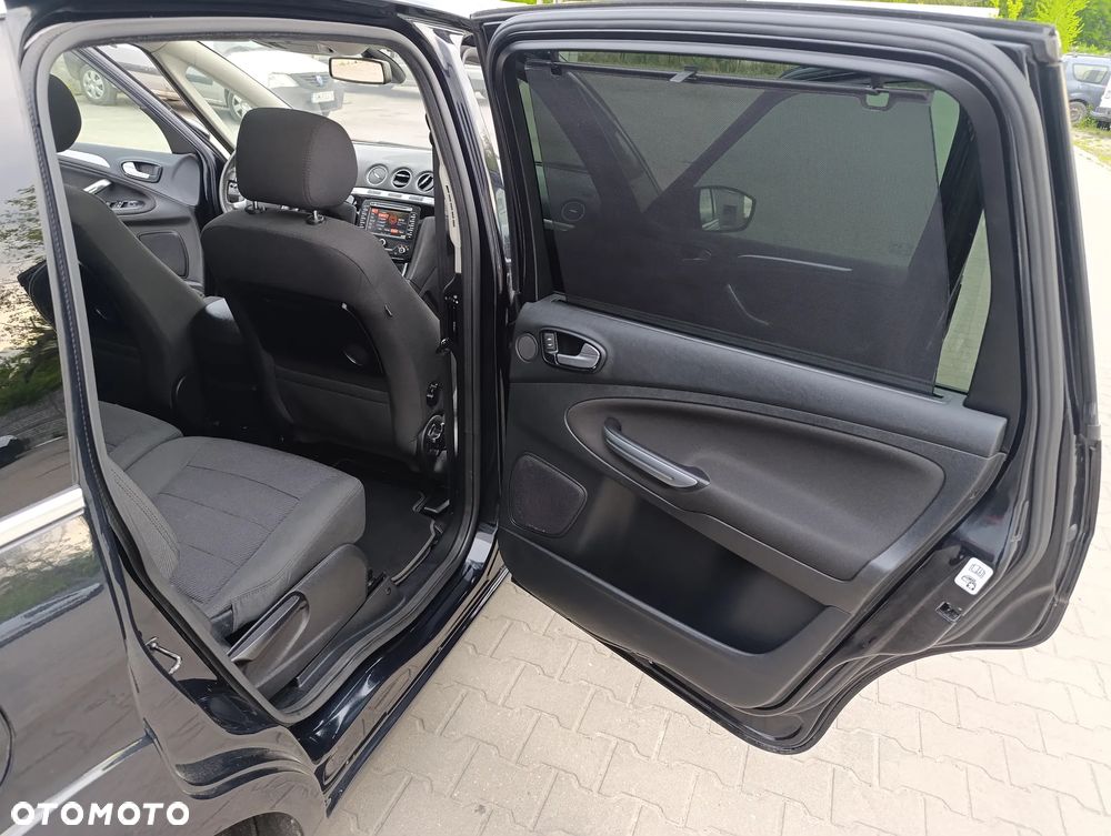 Ford S-Max 2.0 TDCi DPF Titanium - 18