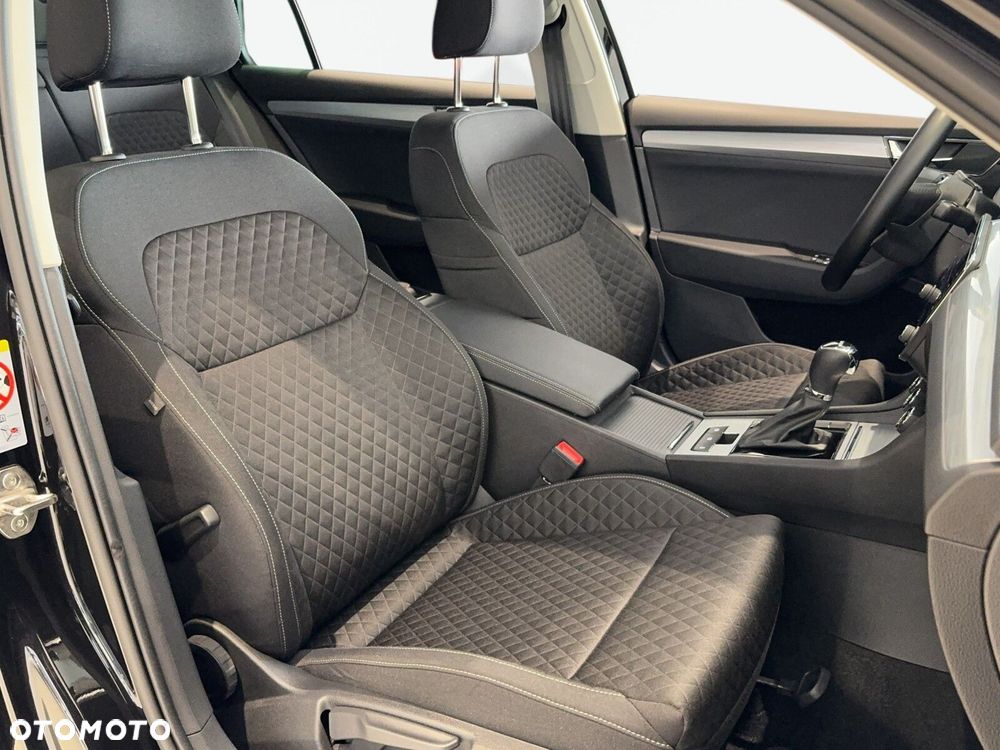 Skoda Superb 2.0 TDI SCR Ambition DSG - 17