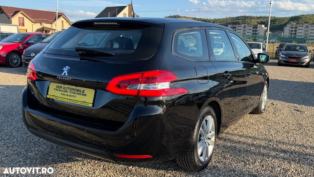 Peugeot 308 - 5